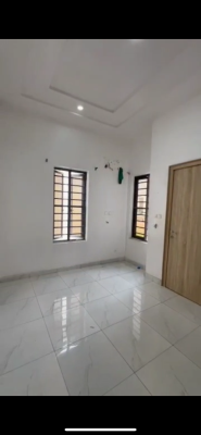 Madams Room, Orchid Emcel Gardens, Lekki Phase 2, Lekki, Lagos, Self Contain (single Rooms) for Rent