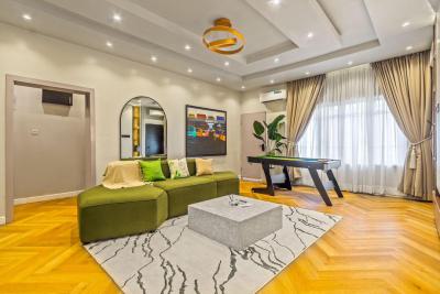 Premium 2 Bedroom Apartment with Cinema and Pool, Lekki Phase 1, Lekki, Lagos, Flat / Apartment for Rent