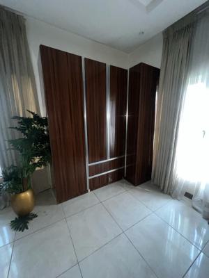Luxury 3 Bedroom Apartment with Excellent Facility, Off Nike Art Gallery, Lekki, Lagos, Flat / Apartment for Rent
