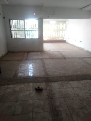Massive Commercial Shop, 4th Avenue, Gwarinpa, Abuja, Shop for Rent