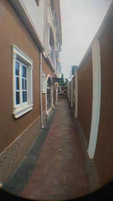 Three Bedrooms Flat, Erunwen, Ikorodu, Lagos, Flat / Apartment for Rent