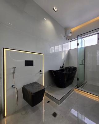 Luxury 5 Bedroom Fully Detached Duplex with Bq, Chevron, Lekki, Lagos, Detached Duplex for Sale