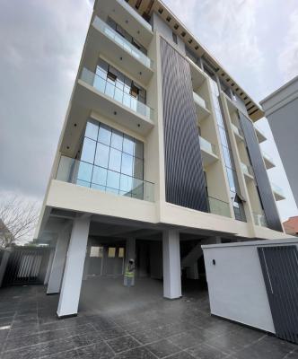 3-bedroom Penthouses, Lekki Phase 1, Lekki, Lagos, Flat / Apartment for Sale