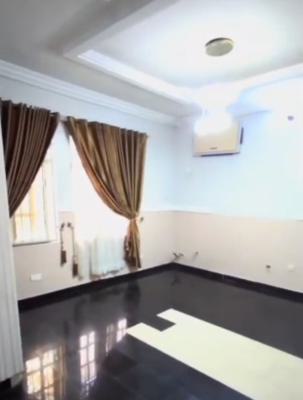 Partially Furnished and Serviced 2 Bedroom Flat with Swimming Pool, in Parkview Estate, Ikoyi., Parkview, Ikoyi, Lagos, Flat / Apartment for Rent