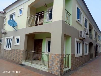 3 Bedroom Luxurious Upstairs Flat, Slightly Off Mobil Road, Ilaje Ajah Lagos, Ilaje, Ajah, Lagos, Flat / Apartment for Rent