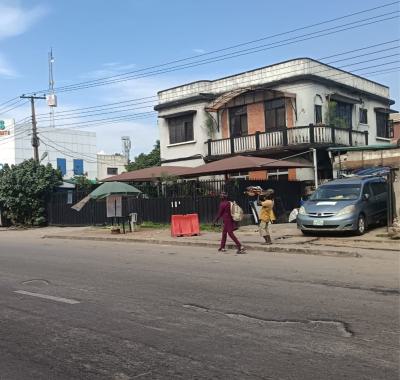 1400sqm Land with a Demolishable Structure, Jibowu, Yaba, Lagos, Mixed-use Land for Sale