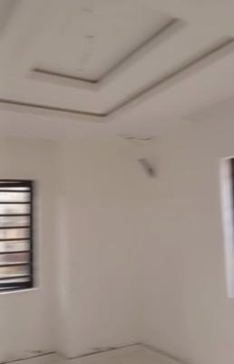Newly Built Spacious Decent Standard 2 Bedroom Apartment, Yaba, Lagos, Flat / Apartment for Rent