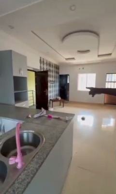 Decent Spacious 3 Bedroom Apartment, Off Randle Avenue, Surulere, Lagos, Flat / Apartment for Rent