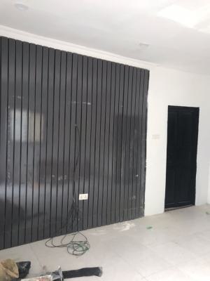 Well Maintained and Renovated 2 Bedrooms Apartment, Ajah, Lagos, Flat / Apartment for Rent