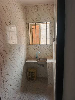 One Bedroom Flat. #1.2m Annually1, Ogunsehinde, One Bedroom Flat. #1.2m Annually1, Ogunsehinde, Ketu, Lagos, Mini Flat (room and Parlour) for Rent