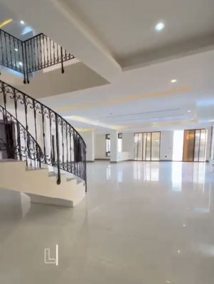 Elegant Spacious 5-bedroom Penthouse Maisonnette, Off Queens Drive, Ikoyi, Lagos, Flat / Apartment for Sale