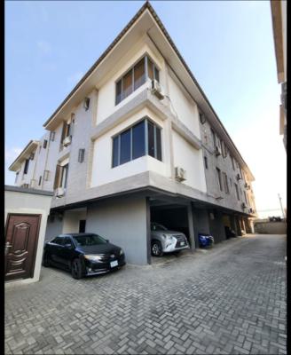 Very Sharp 3 Bedroom Serviced Apartment with Bq, Lekki Right, Lekki Phase 1., Lekki, Lagos, House for Rent