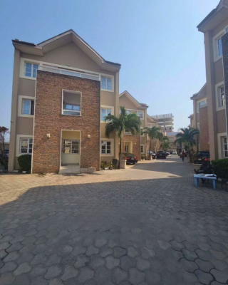 Serviced 4-bedroom Terrace Duplex with Bq, Oniru, Victoria Island (vi), Lagos, Terraced Duplex for Rent