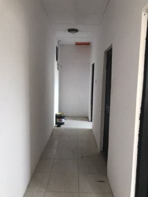 Well Maintained and Renovated 2 Bedroom Apartment, Thomas Estate, Ajah, Lagos, Flat / Apartment for Rent