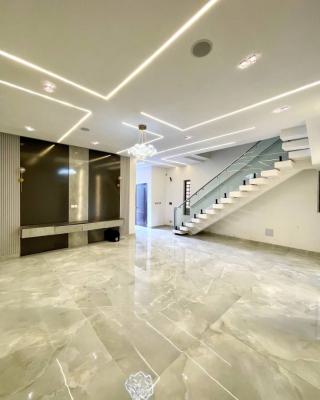 5 Bedroom Fully Detached Duplex +BQ with Cinema and Rooftop Terrace — Lekki, Lagos