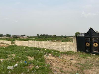 60 Plots of Fenced Solid Dry Land Facing The Express Road. Title: Cofo, Opposite Eleranigbe Junction. Directly Facing The Express Road, Ibeju Lekki, Lagos, Mixed-use Land for Sale