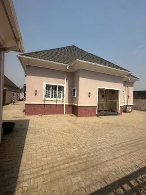 Excellent Spacious 3 Bedrooms Bungalow, Galadimawa, Abuja, Detached Bungalow for Sale