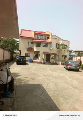 Well Renovated 4bedroom Flat in Omole Phase 1, 3 Toilet and Bath with, Omole Phase 1, Ikeja, Lagos, Flat / Apartment for Rent