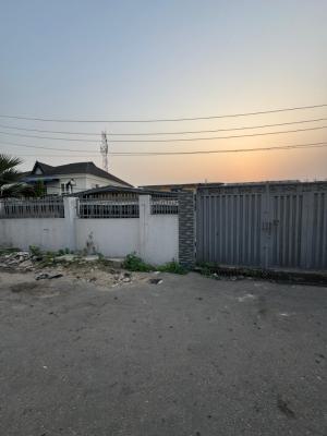 Distress Bungalow Apartment in The Heart of Ikeja, Off Kudirat Abiola Way, Ikeja, Lagos, Detached Bungalow for Sale