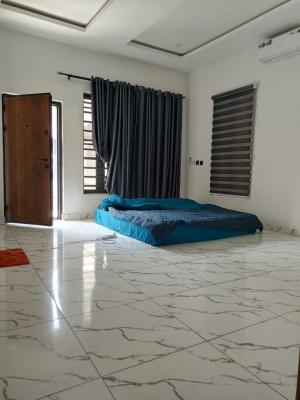 Luxury 4bedroom, Ologolo, Lekki, Lagos, Semi-detached Duplex for Rent