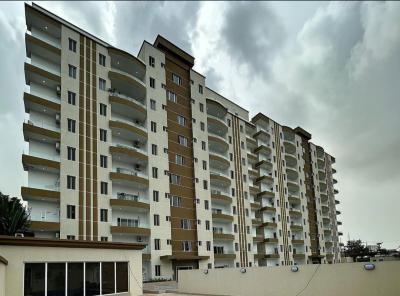 New and Well-finished 3 Bedroom En-suite Flat with Fitted Kitchen/pant, Victoria Island (vi), Lagos, Flat / Apartment for Sale