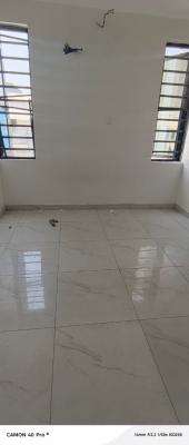 Well Maintained 2 Bedroom Flat, Ologolo, Lekki, Lagos, Flat / Apartment for Rent