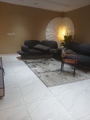 Lovely 1 Bedroom Apartment in a Secure Estate, Lekki Phase 1, Lekki, Lagos, Flat / Apartment for Rent