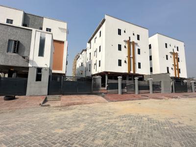 Cozy & Vibrant Two (2) Bedrooms Apartment with Bq, Ikate, Lekki, Lagos, Flat / Apartment for Sale
