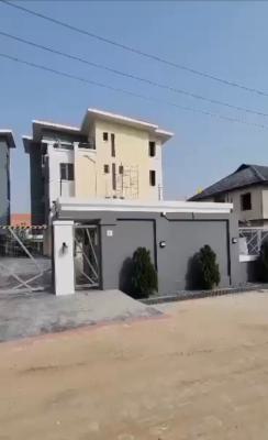 Luxury 3bedroom Apartment, Alpha Beach Road, Lekki, Lagos, Flat / Apartment for Rent