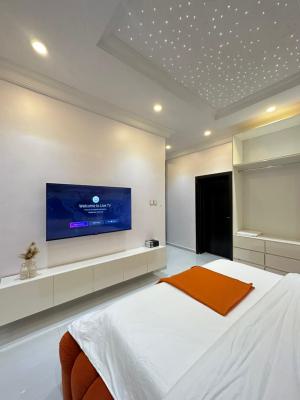 Luxuriously Furnished One Bedroom Studio Apartment, Osapa, Lekki, Lagos, Flat / Apartment Short Let