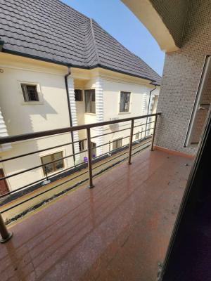 Spacious 4bedroom, Lekki Phase 1, Lekki, Lagos, Commercial Property for Rent