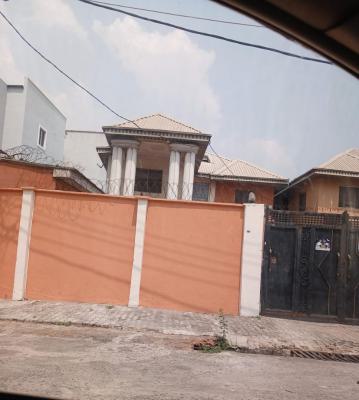 Very Decent Old Detached House, Gra, Ogudu, Lagos, Detached Duplex for Sale