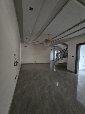Luxury 5 Bedroom Fully Detached Duplex — Omole Phase 2, Ikeja, Lagos