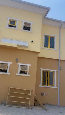 a Clean 2 Bedroom Apartment in a Nice Environment, Main F01, Fo1 Layout, Kubwa, Abuja, Flat / Apartment for Rent