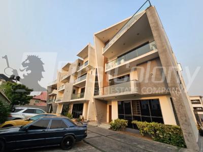 Well Maintained Opulent 4 Bedroom Maisonette (serviced), Lekki Phase 1, Lekki, Lagos, Terraced Duplex for Sale