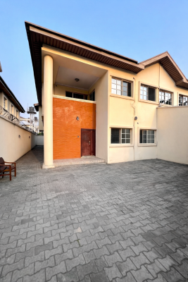 Spacious 4-bedroom Semi Detached with Two Bqs, Off Admiralty Way, Lekki Phase 1, Lekki, Lagos, Semi-detached Duplex for Rent