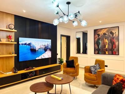 Beautifully Designed 2 Bedroom Apartment, Lekki Right, Lekki, Lagos, Flat / Apartment Short Let