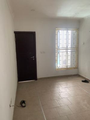 5 Bedroom Town House with a Room Bq, Lekki, Lagos, Semi-detached Duplex for Rent