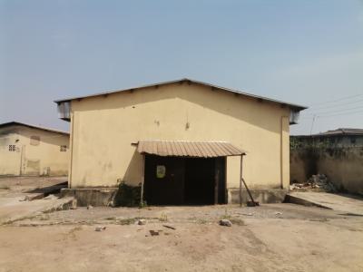 Spacious and Sound Warehouse of 300+sqm with Requisite Facilities, Oke Ado, Ibadan, Oyo, Warehouse for Rent