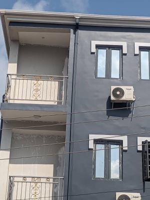 Spacious 2 Bedrooms Flat, Off Awolowo Road, Ikoyi South West, Ikoyi, Lagos, Flat / Apartment for Rent