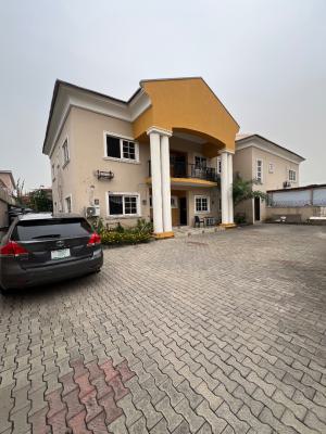 Spacious 3 Bedroom Apartment, Lekki Phase 1 Right, Lekki Phase 1, Lekki, Lagos, Flat / Apartment for Rent