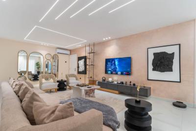 Luxury 3 Bedroom Apartment in Ikoyi with Pool Wifi and 247 Power, Banana Island Road Ikoyi, Ikoyi, Lagos, Flat / Apartment Short Let