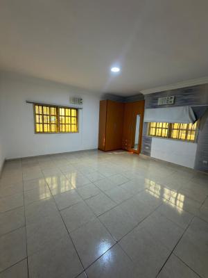 Fully Self Service 3 Bedrooms Apartment at Lekki Phase 1., Lekki Phase 1, Lekki Phase 1, Lekki, Lagos, Flat / Apartment for Rent