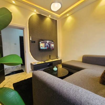 1-bedroom Apartment on Airport Road Ikeja with Mini Pool & Snooker, Airport Road Ikeja, 2 Minutes Drive to International Airport Ikeja, Mafoluku, Oshodi, Lagos, Mini Flat (room and Parlour) Short Let