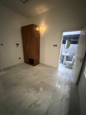 Self Contain, Conservation Chevron, Lekki Expressway, Lekki, Lagos, Self Contain (single Rooms) for Rent