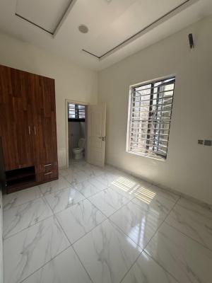 Self Contain, Conservation Chevron, Lekki Expressway, Lekki, Lagos, Self Contain (single Rooms) for Rent
