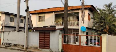 Solid 3 Bedroom Block of 4 Flat. Its a Buy and Renovate Property in a, Surulere, Lagos, Block of Flats for Sale