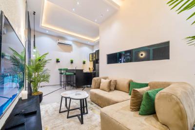 1 Luxury Bedroom Apartment, Serene Estate, Lekki Phase 1, Lekki, Lagos, Flat / Apartment Short Let