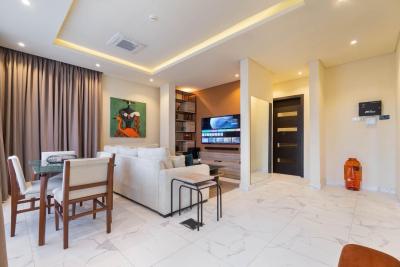 One-bedroom Penthouse with Outdoor Entertainment Patio, Bishop Aboyade Cole, Victoria Island (vi), Lagos, House Short Let
