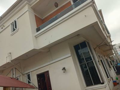Distress 4 Bedroom Semi Detached House, Osapa London Lekki Lagos, Osapa, Lekki, Lagos, Semi-detached Duplex for Sale